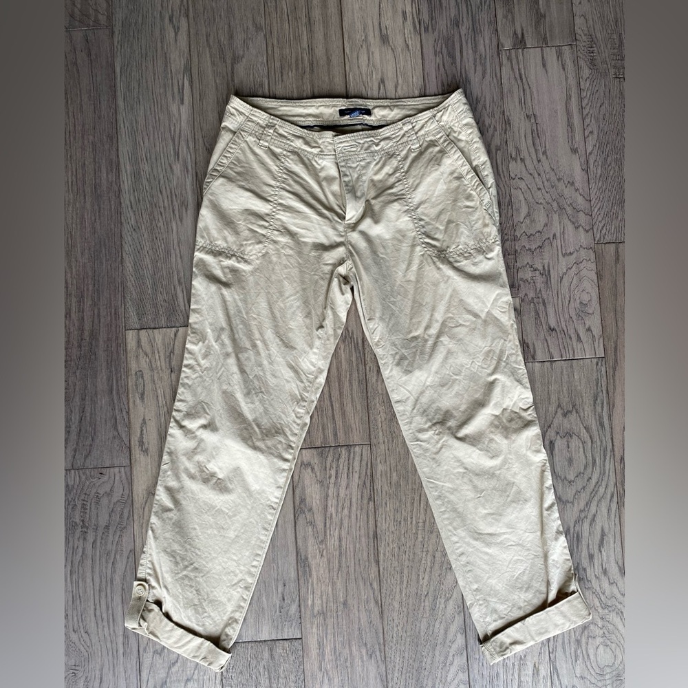 Tommy Hilfiger capris size 4